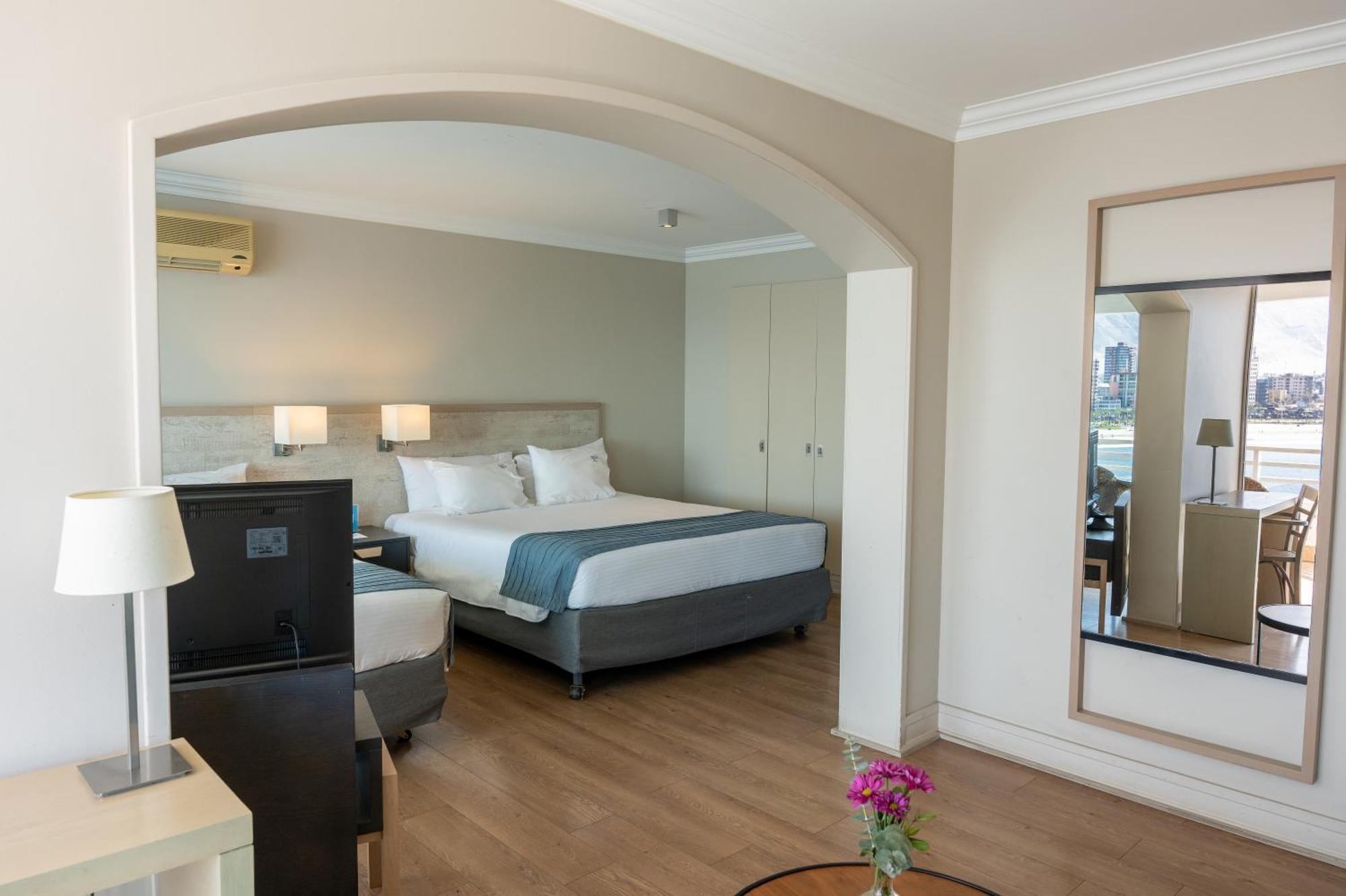 Terrado Hotel 4*