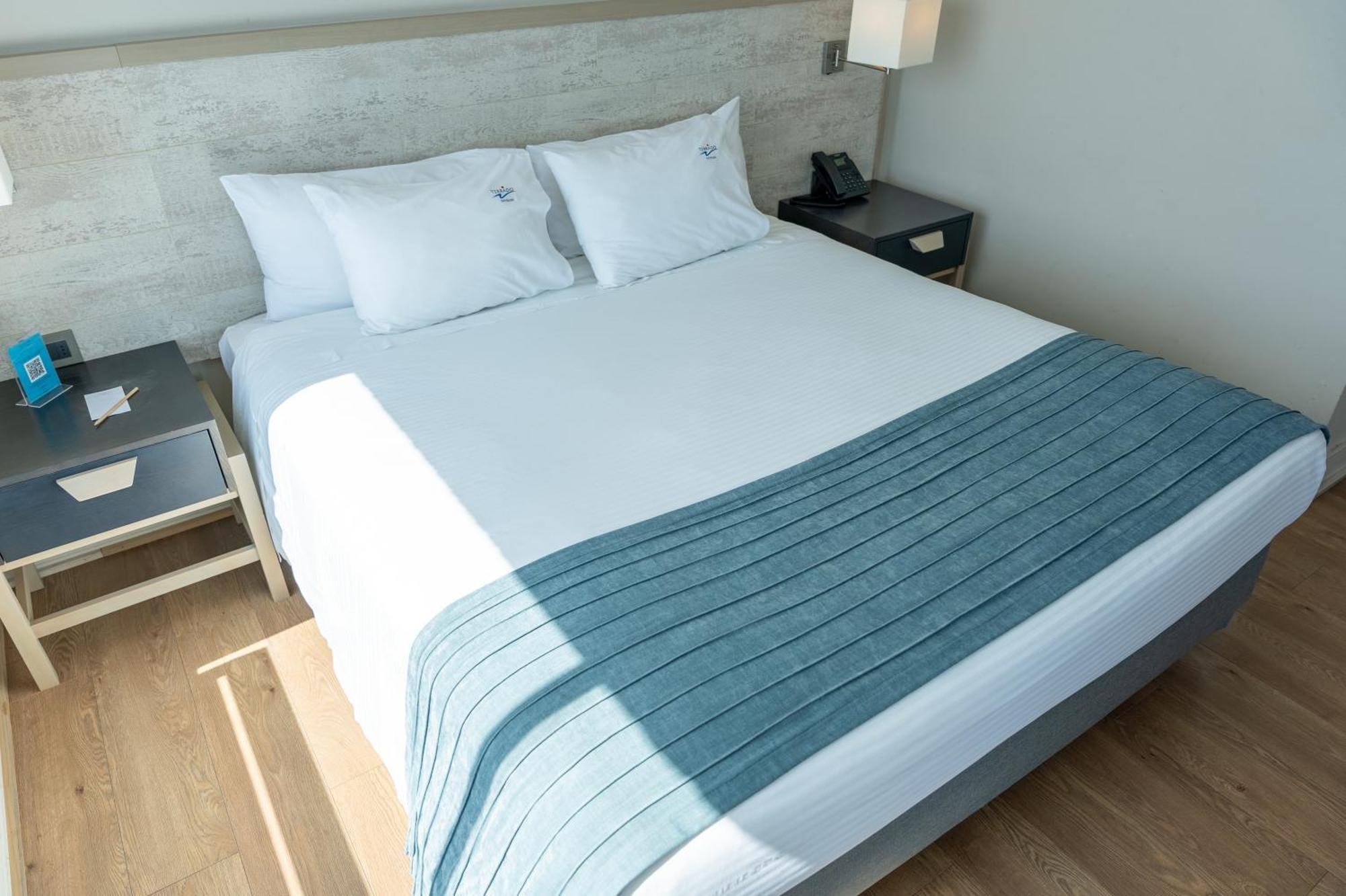 Hotel Terrado 4*